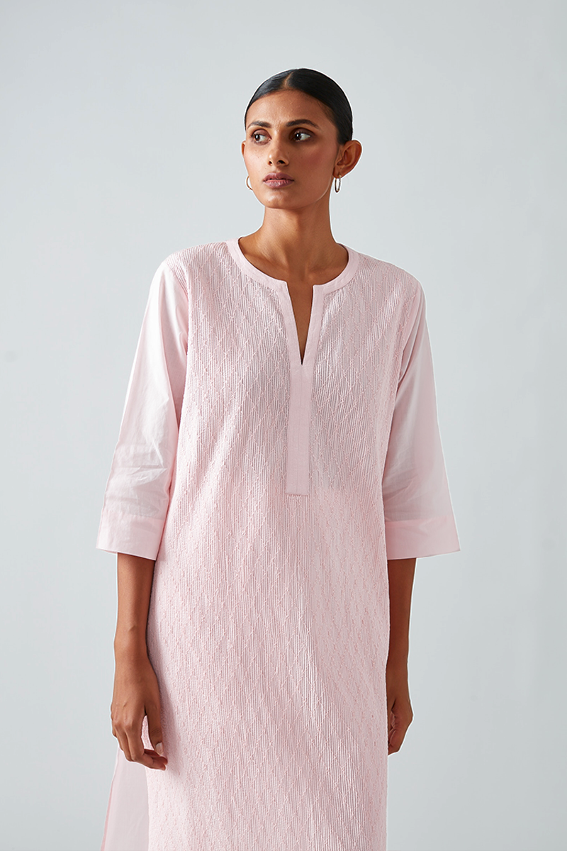 Kelawas Pintuck Kurta Set