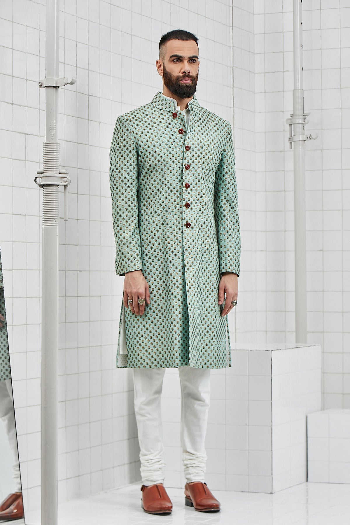 Chhitroli Textured Sherwani