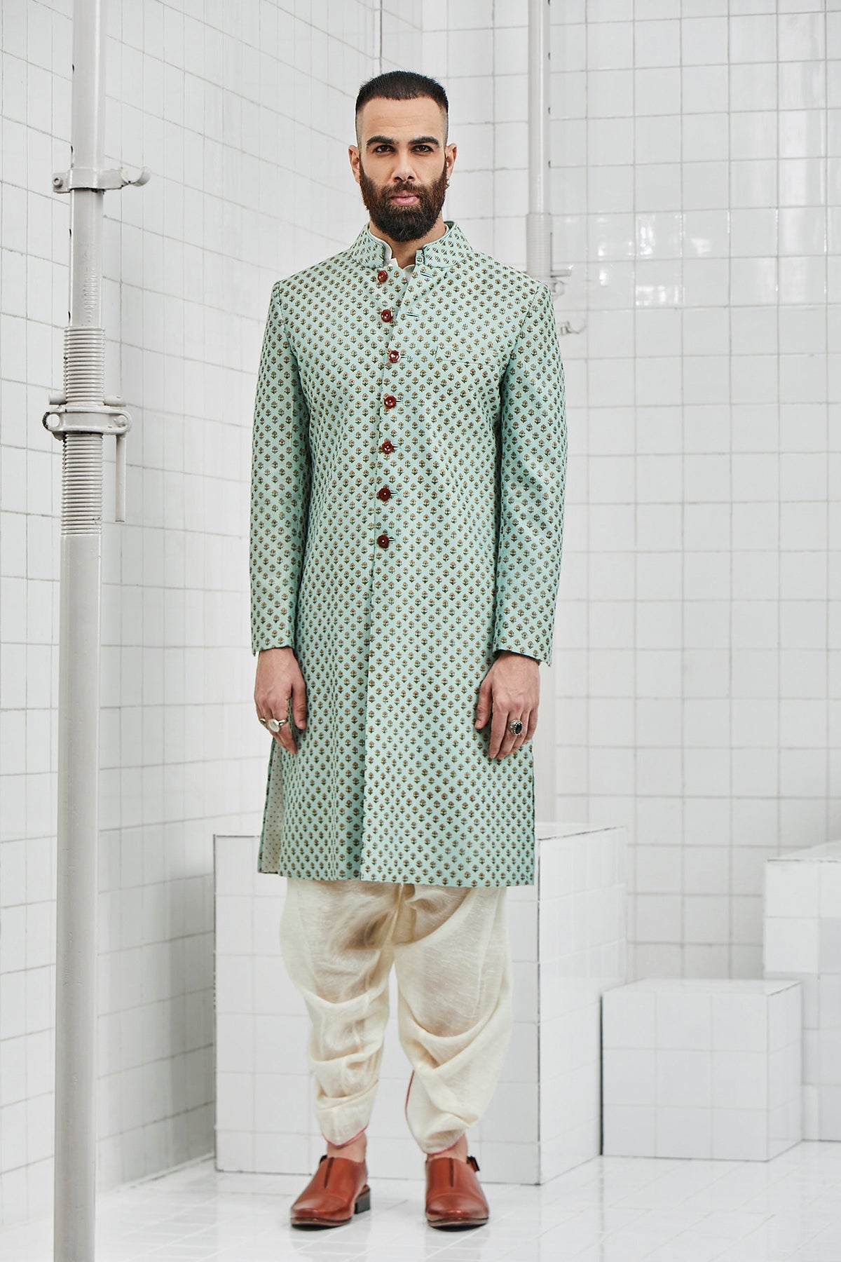 Chhitroli Textured Sherwani