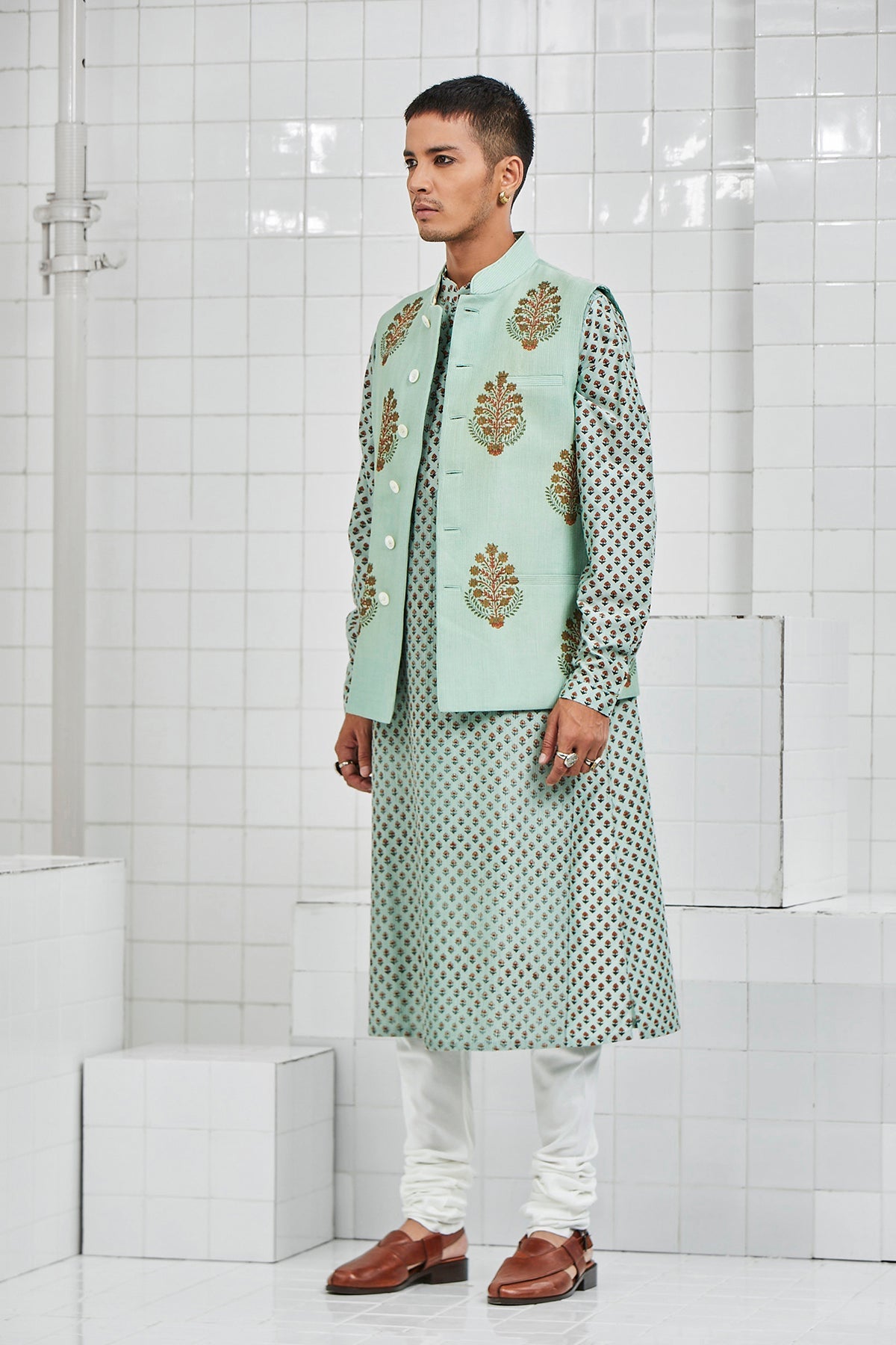 Bhoon pintuck Waistcoat with Hand Block Flower Motif Design
