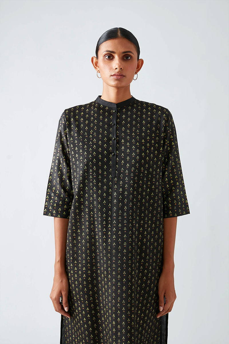 Kalaheri Pintuck Hand Print Kurta Set
