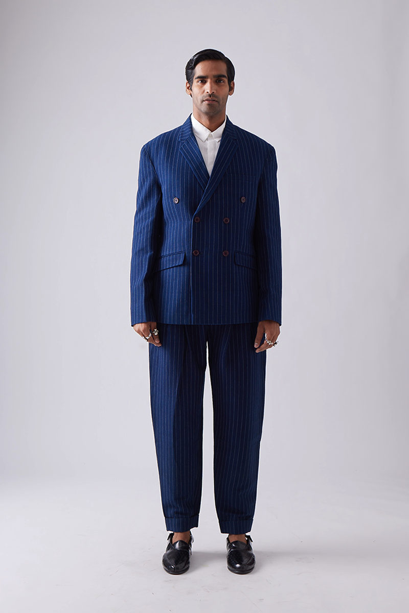 Ariwat Double Breast Jacket