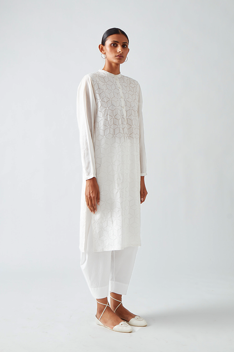 Karwai Chikan Kurta Set