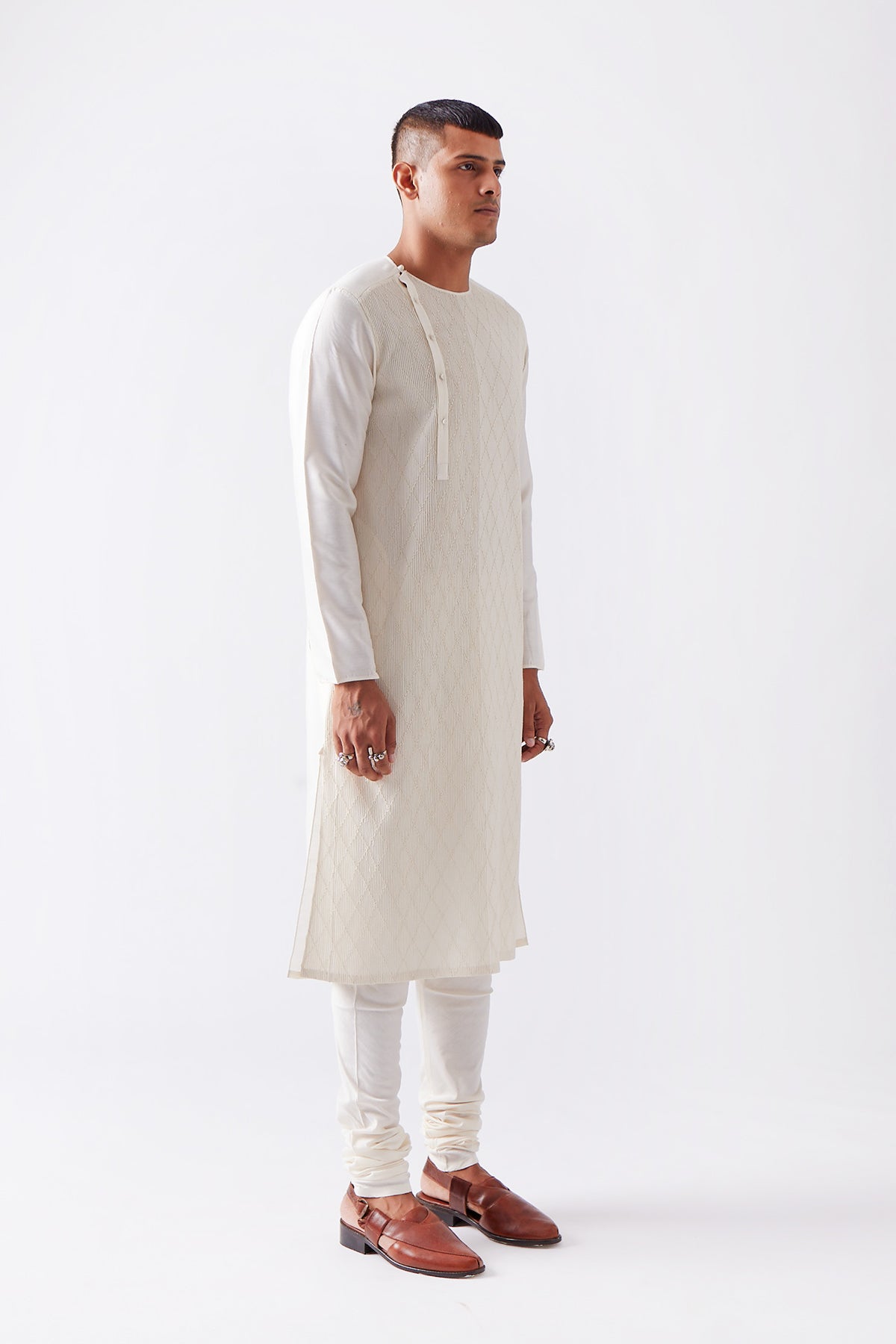 Kelawas Pintuck Kurta Set