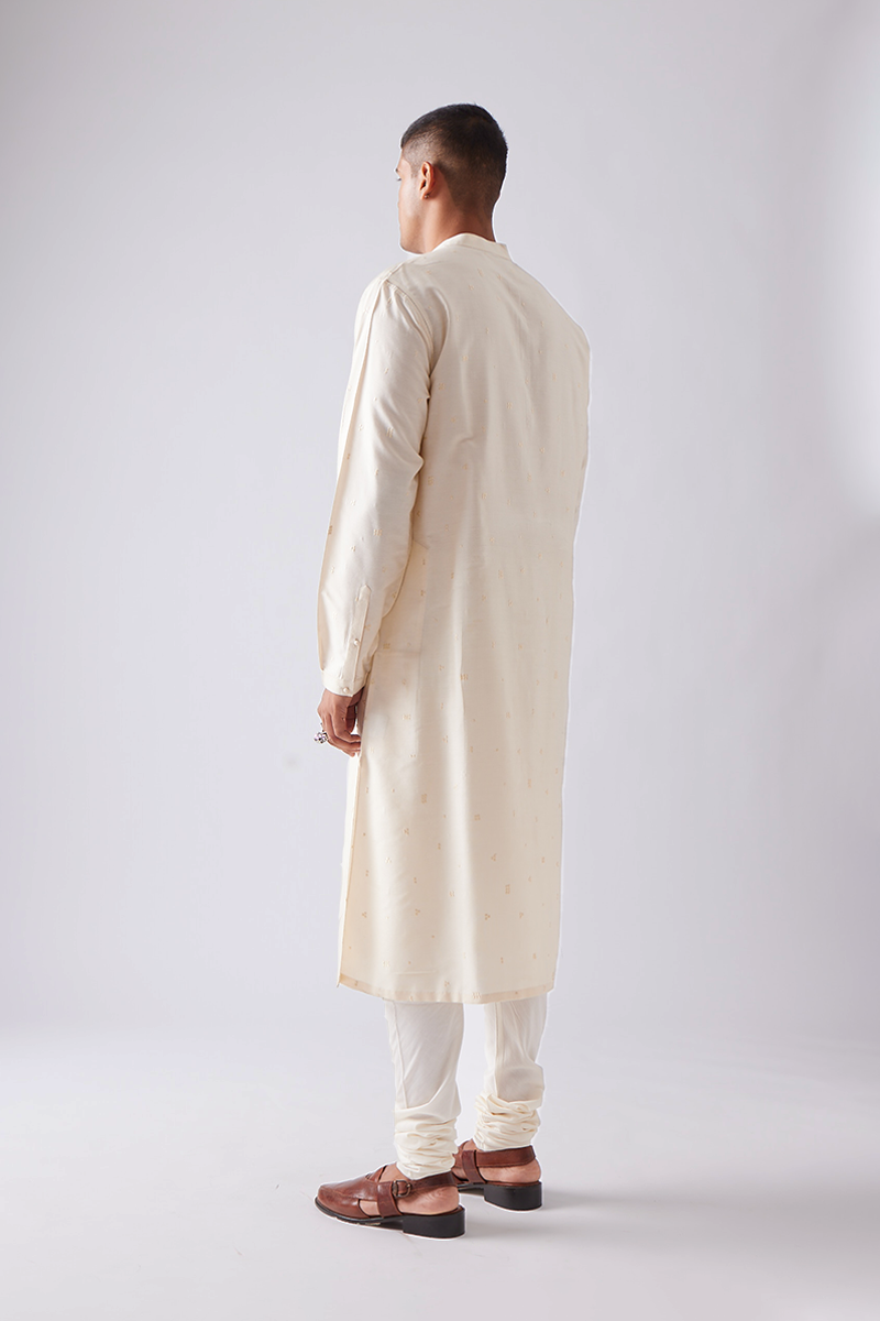 Kurad Embroidery Kurta Set