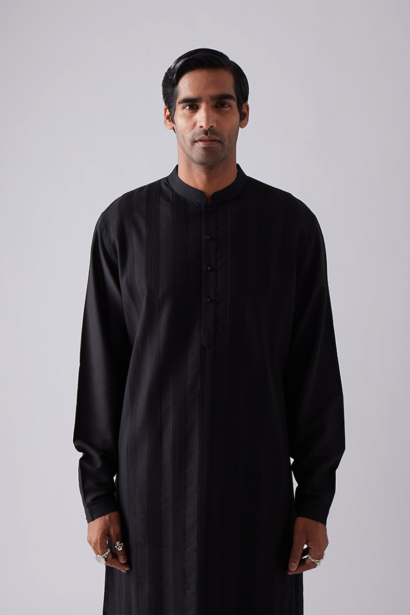 Laxmana Pintuck Quilting Kurta Set