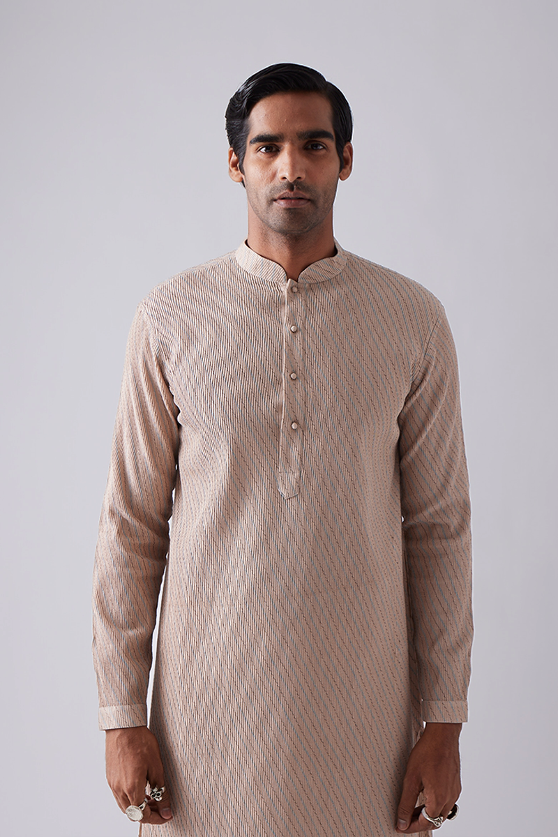 Harnoda Pintuck Kurta Set