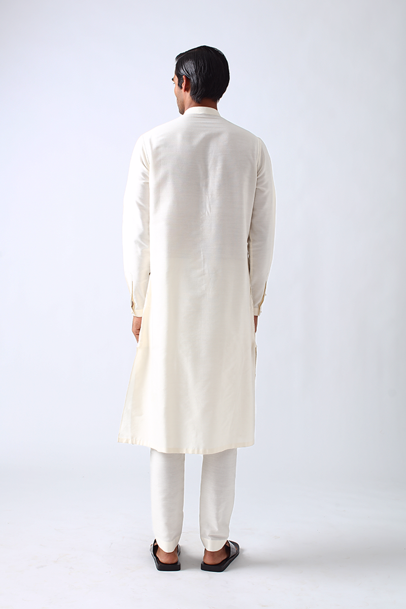 Bainsara Pintuck Kurta Set with Kantha