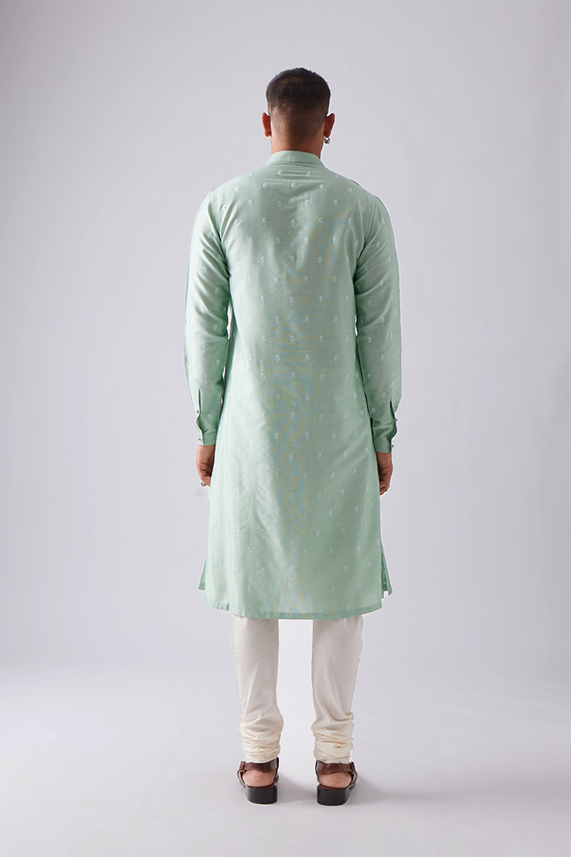 Kalwara Embroidered Kurta Set