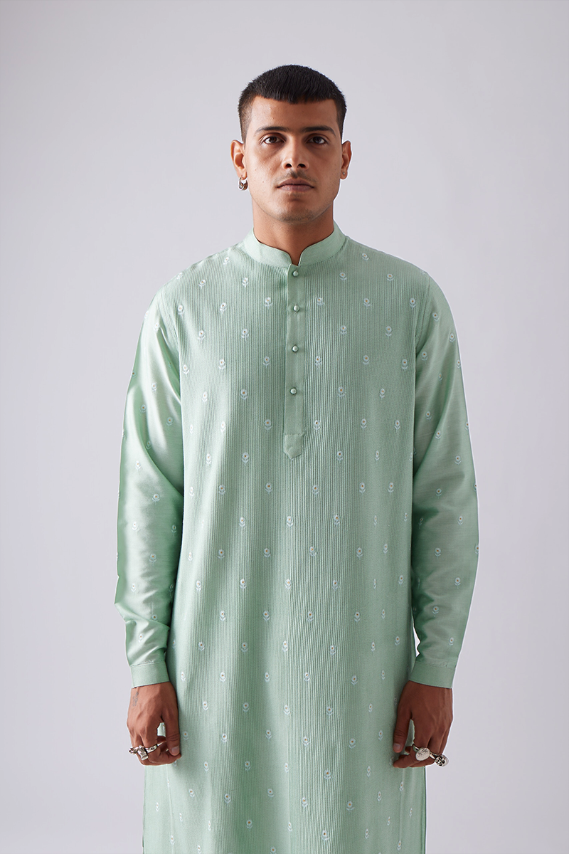 Kalwara Embroidered Kurta Set