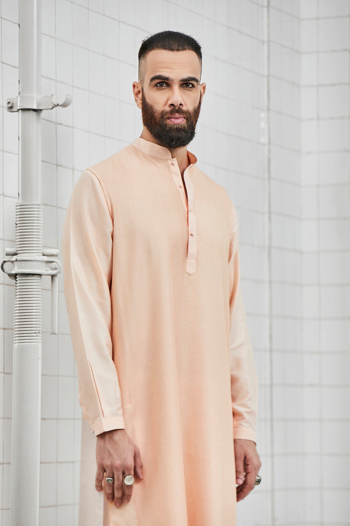 Khinsar Pintuck Kurta Set in Zari