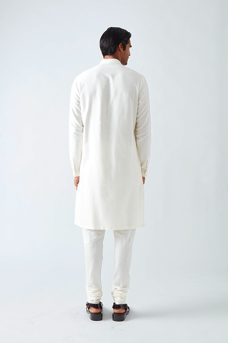 Khinsar Pintuck Kurta Set