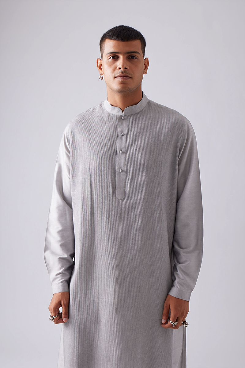 Khinsar Pintuck Kurta Set