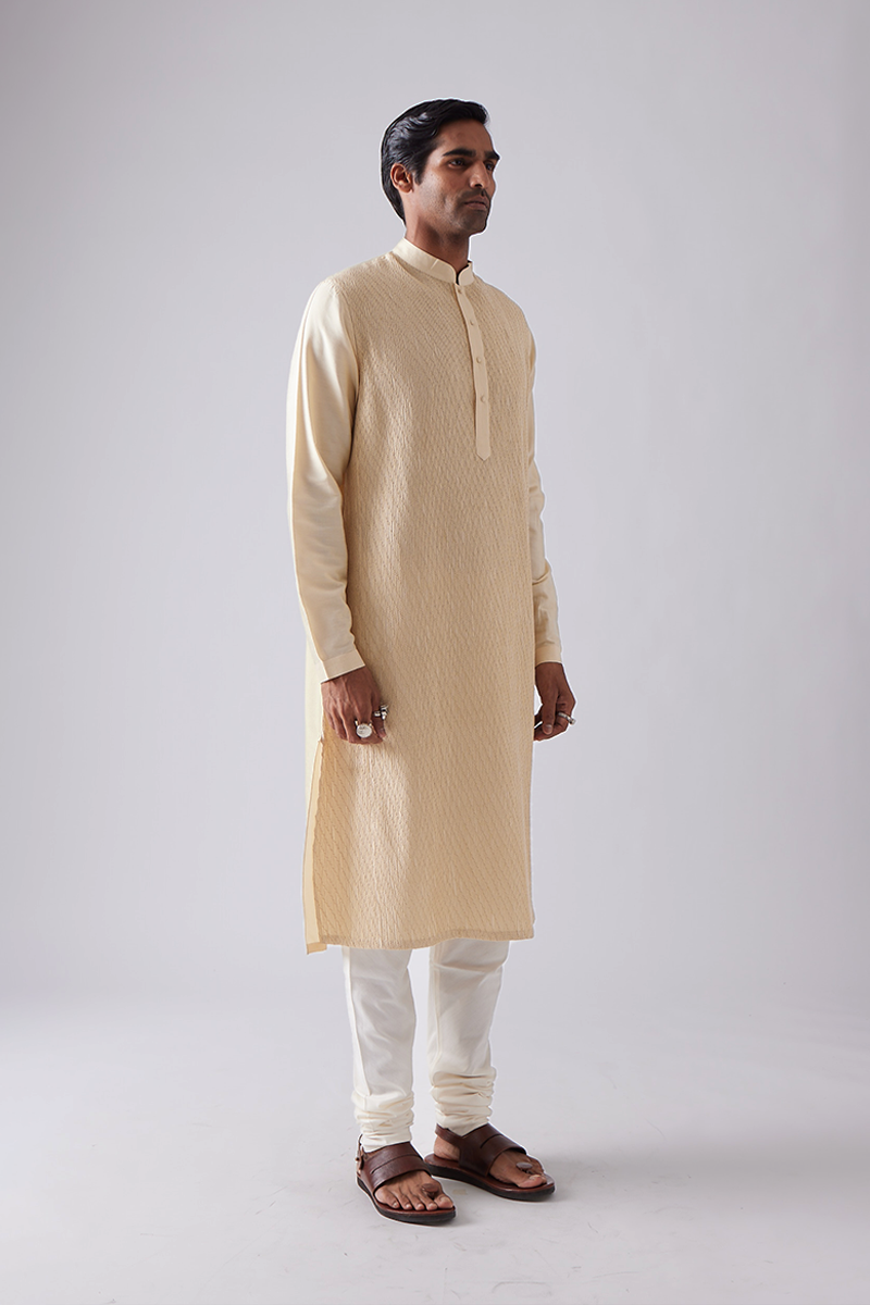 Chakwatka Pintuck Kurta Set
