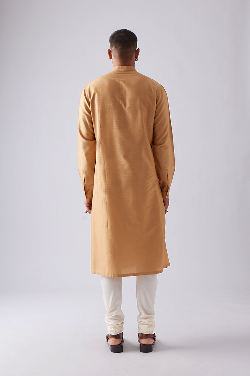 Pachewar Pintuck Kurta Set