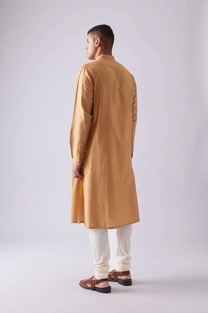 Pachewar Pintuck Kurta Set