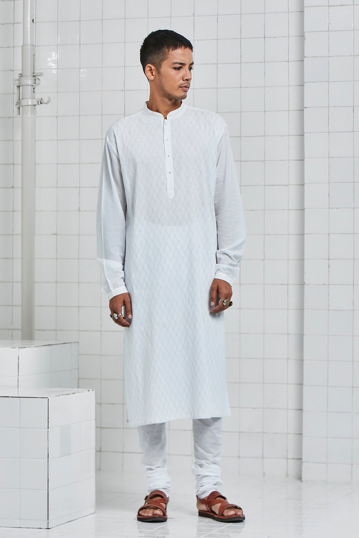 Khichan Pintuck Topstitch Kurta Set