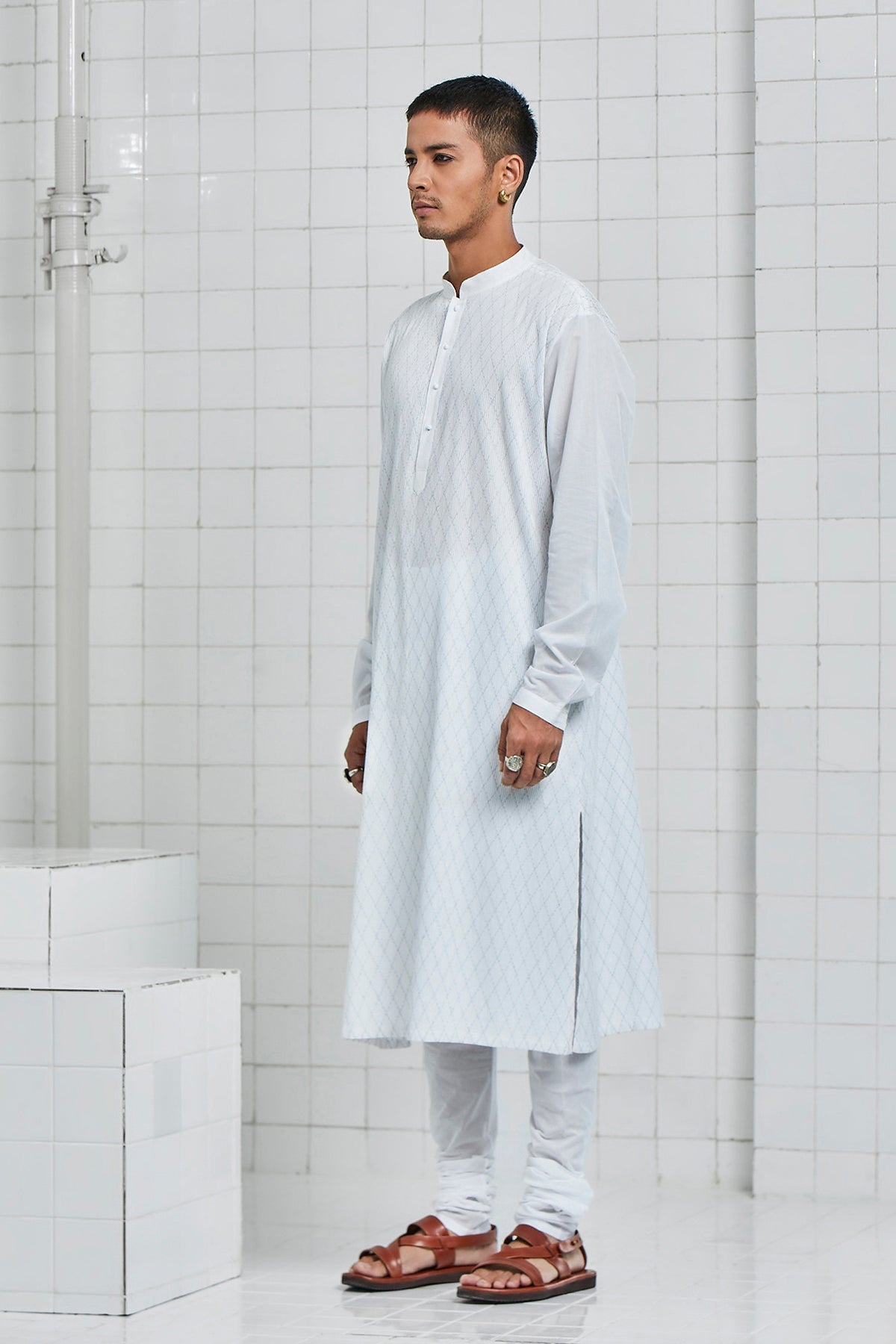 Khichan Pintuck Topstitch Kurta Set