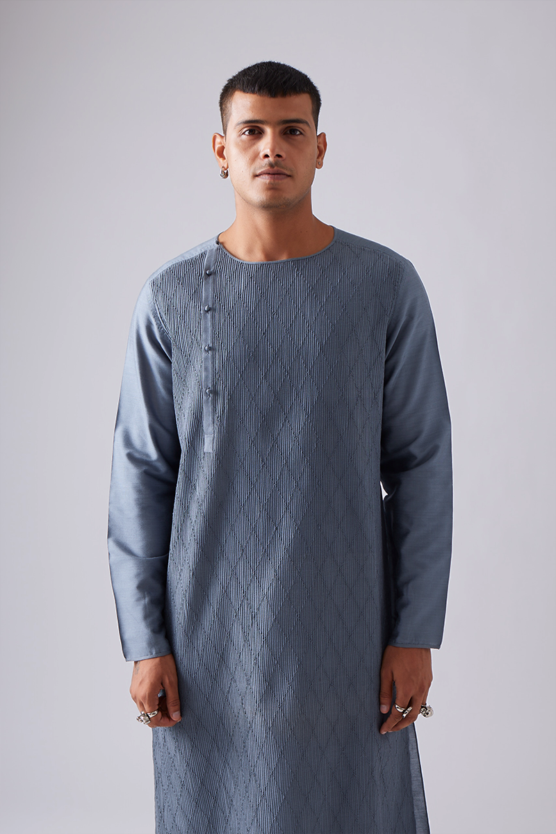 Kelawas Pintuck Kurta Set