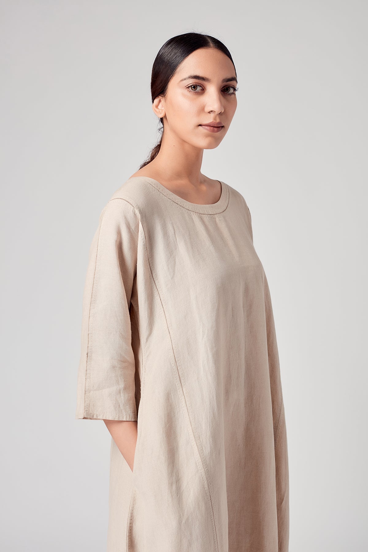 Aida Boat Neck Dress