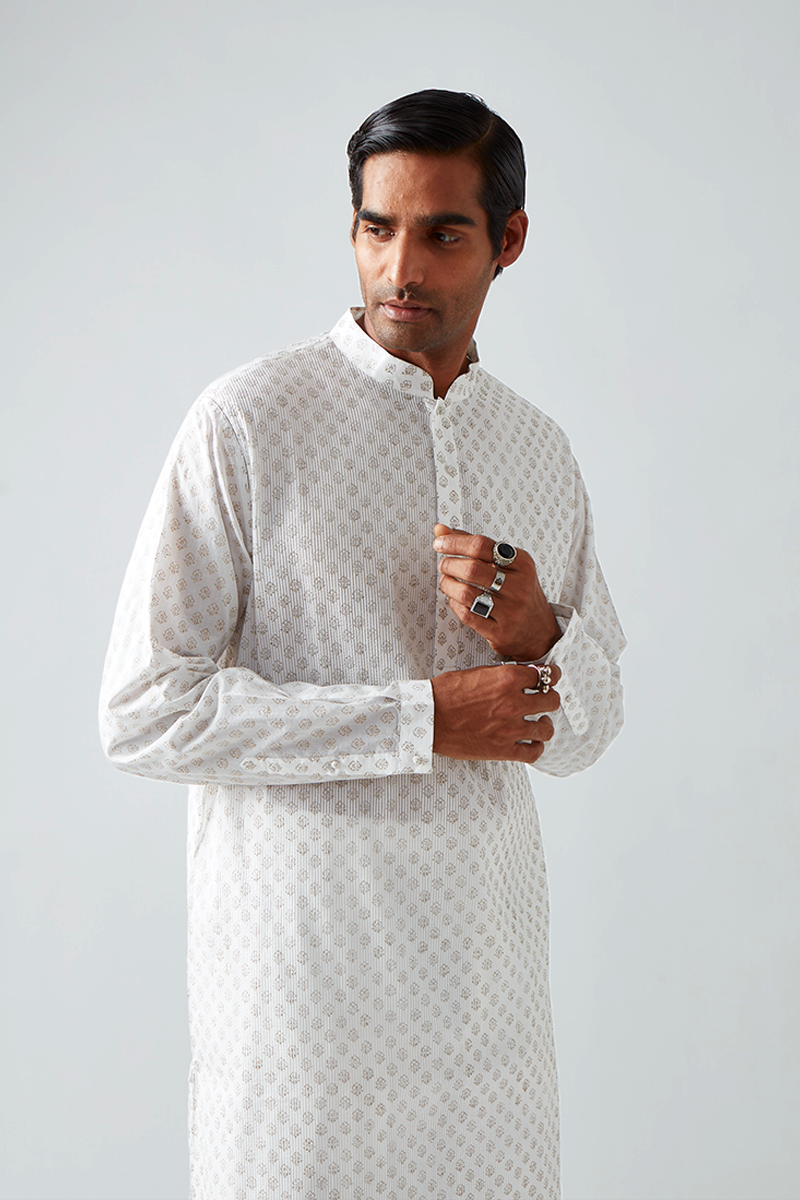 Chhitroli Hand Print Pintuck Kurta Set