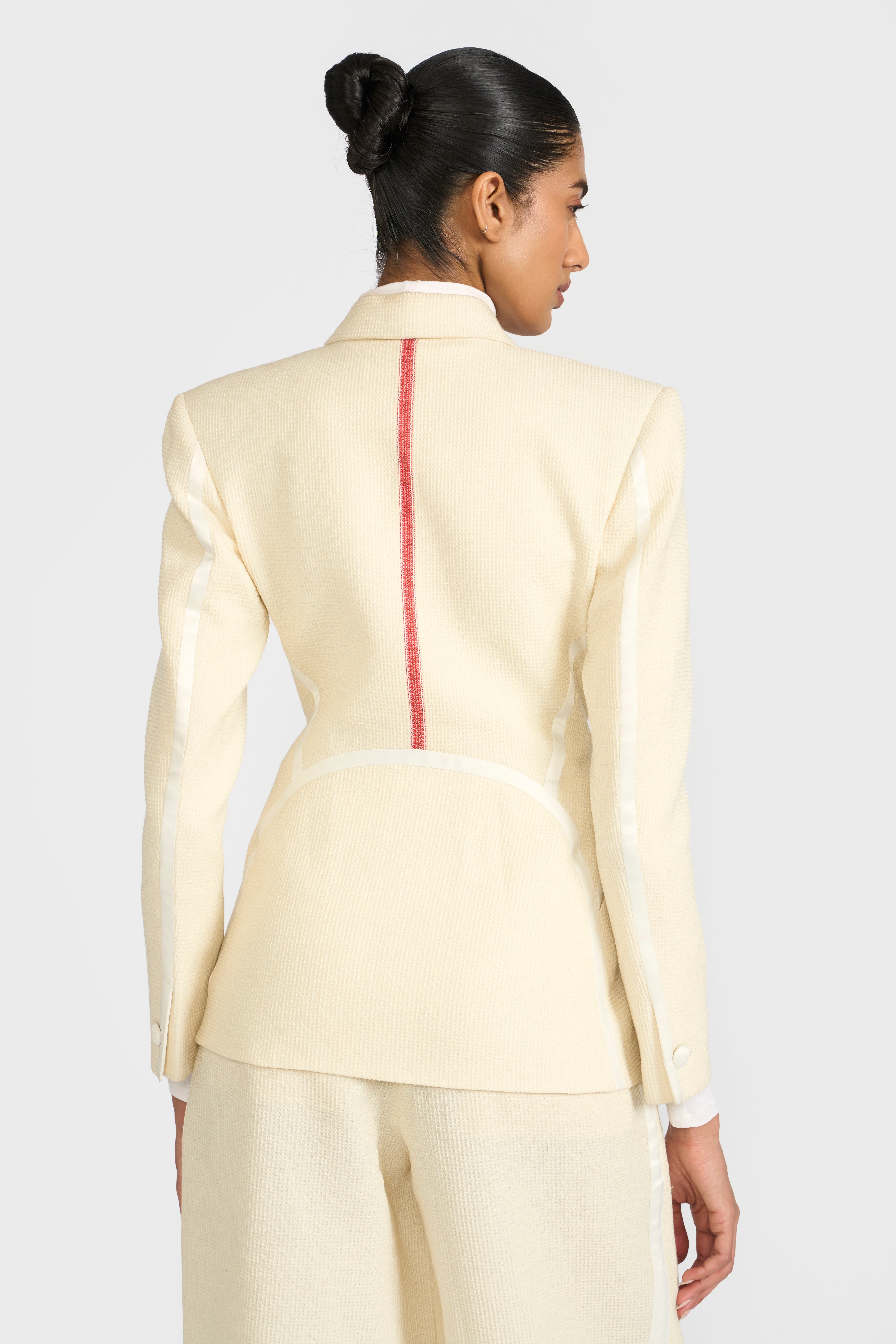 Gogunda Jacket