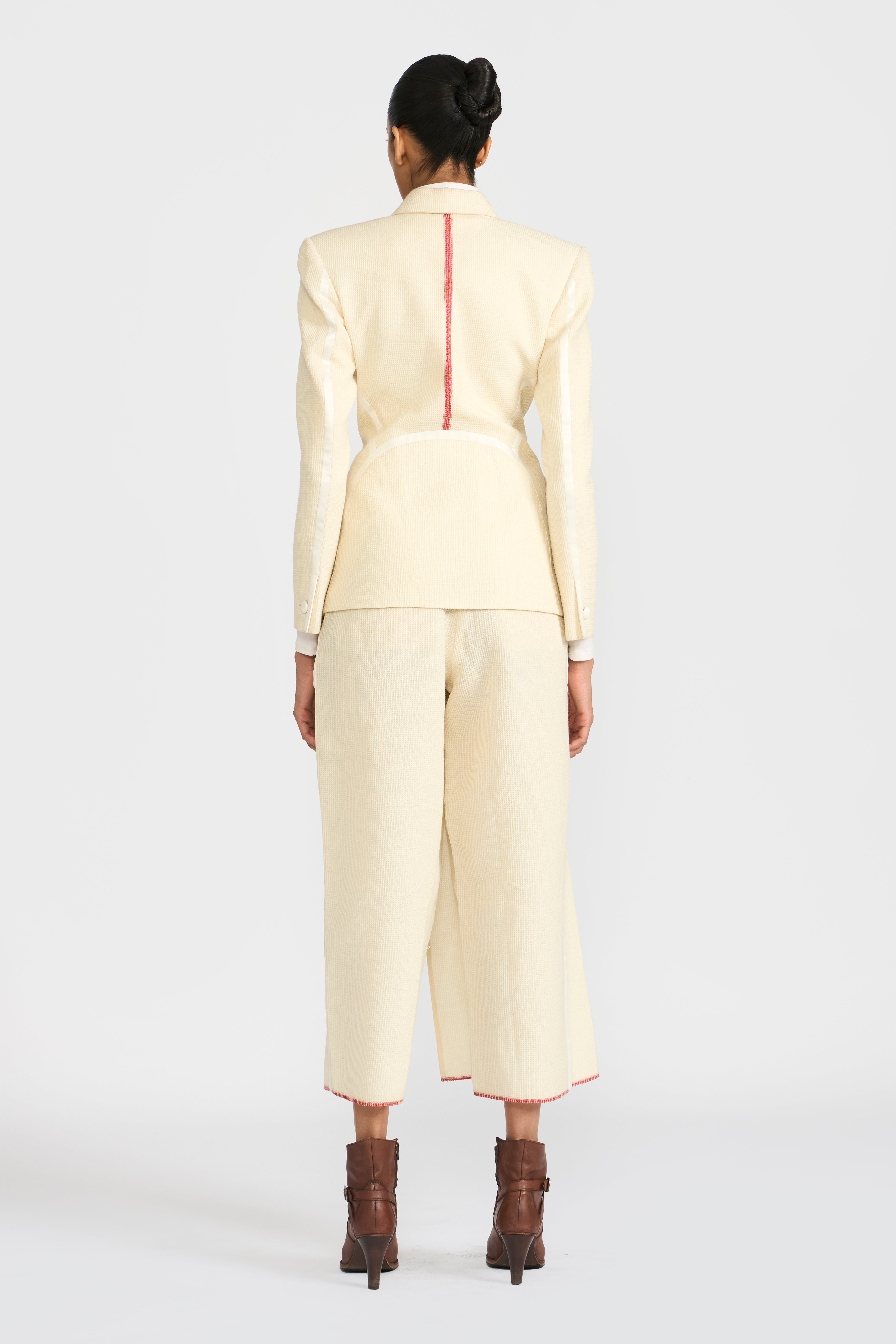 Gogunda Jacket