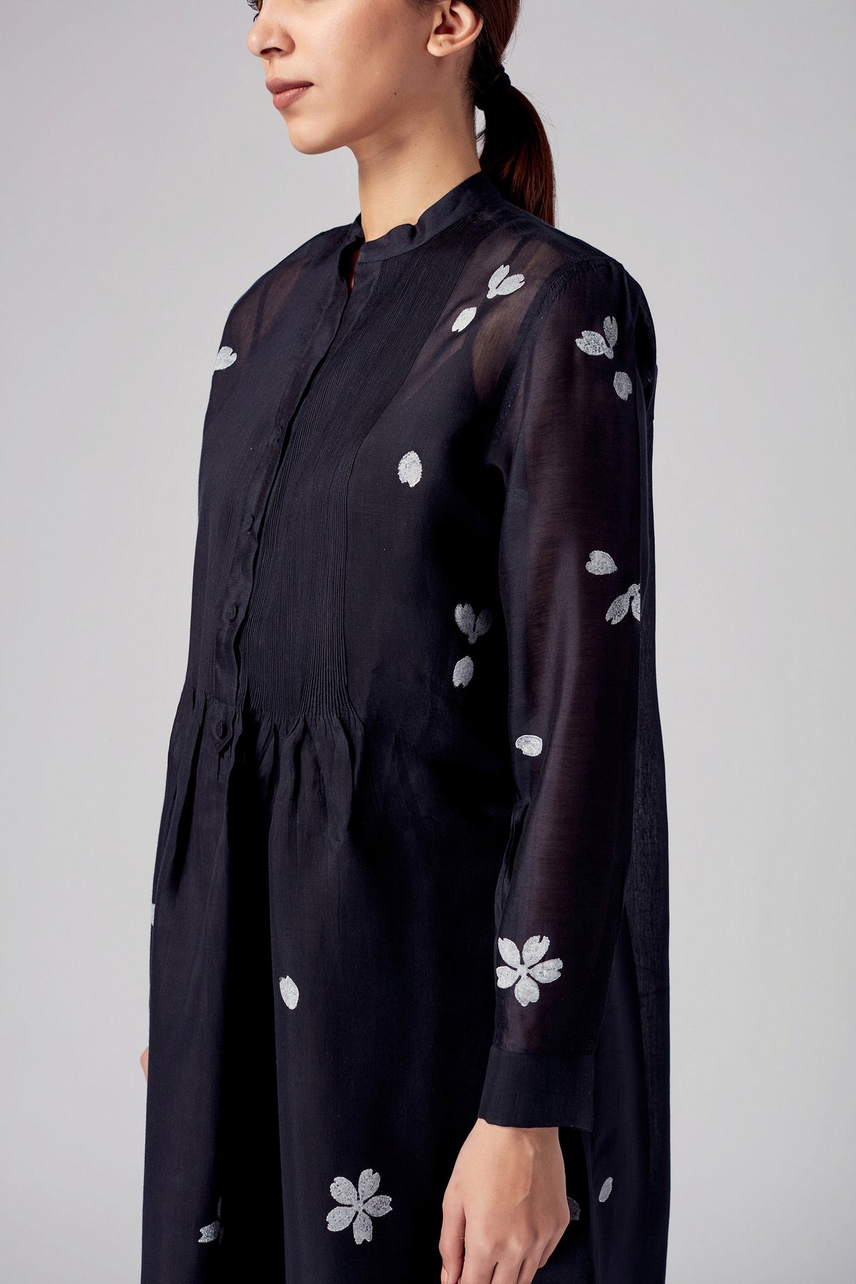 Unai Pintuck Tunic