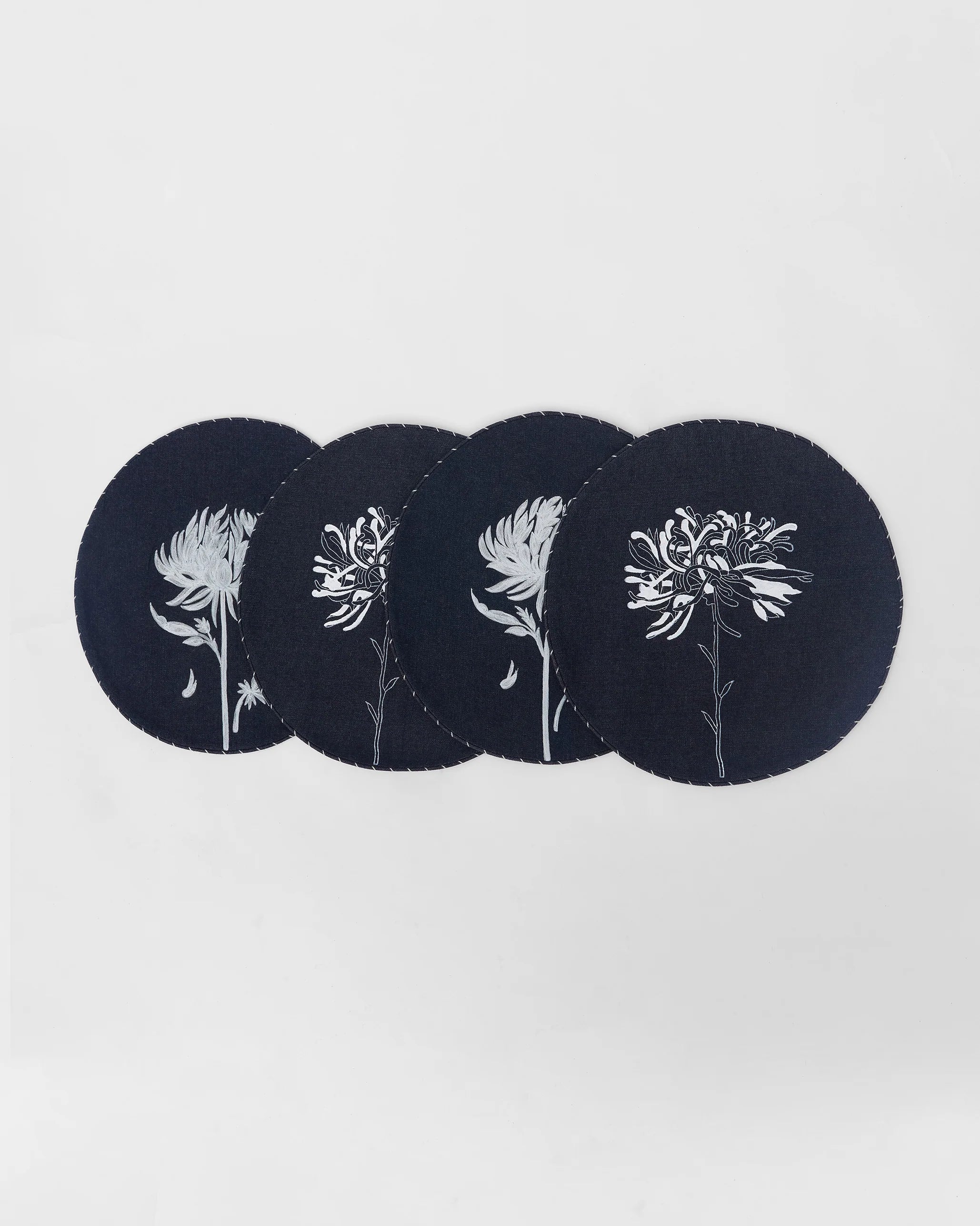 Chandramallika Table Gift Set