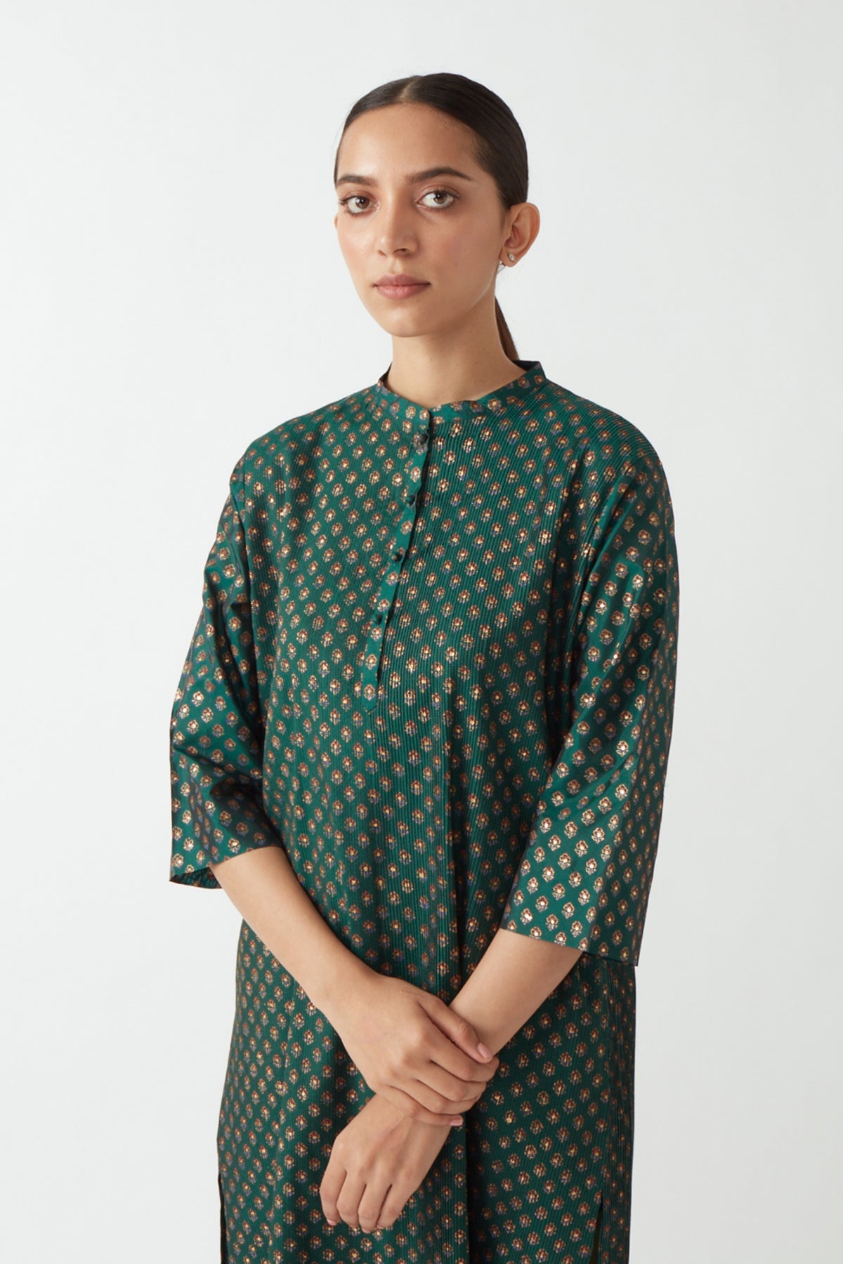 Chhitroli Kurta Set