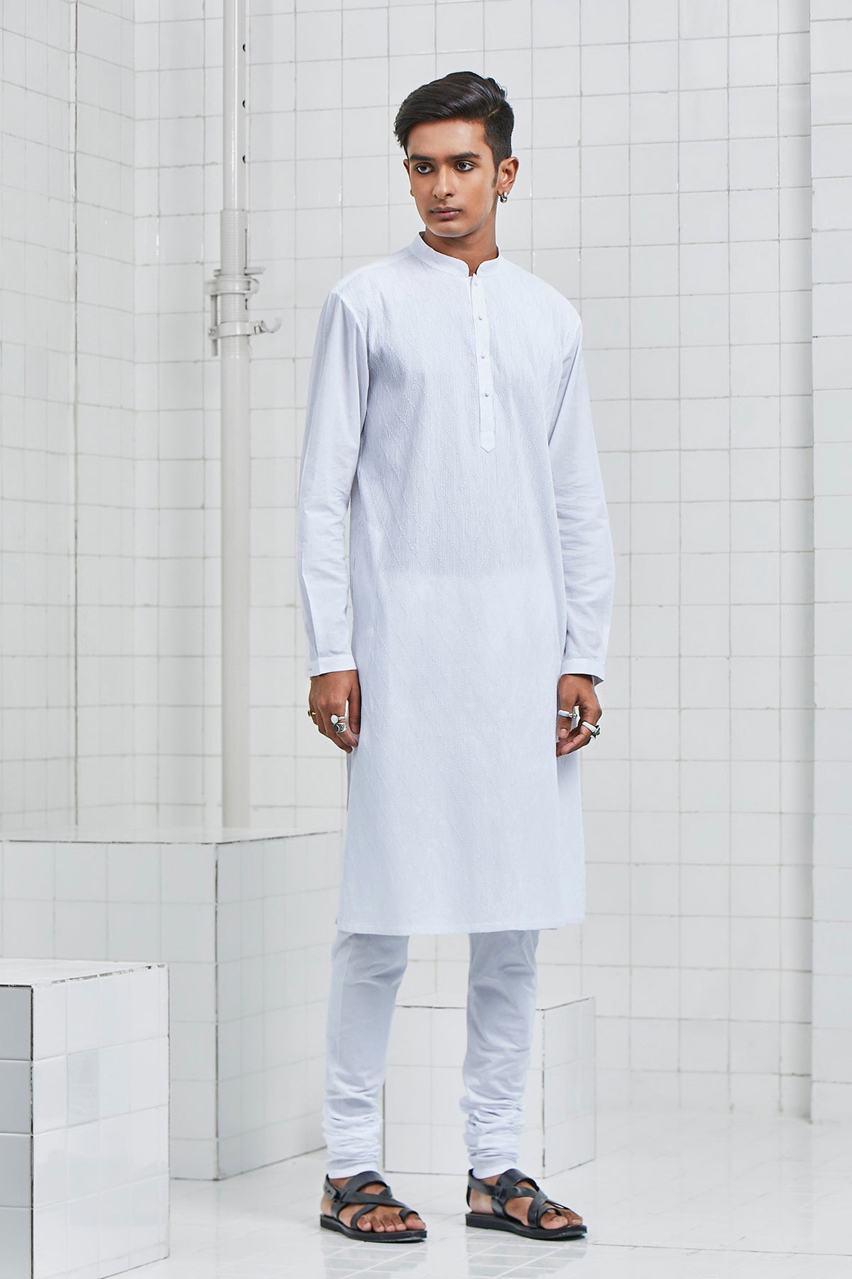 Kelawas Pintuck Kurta Set