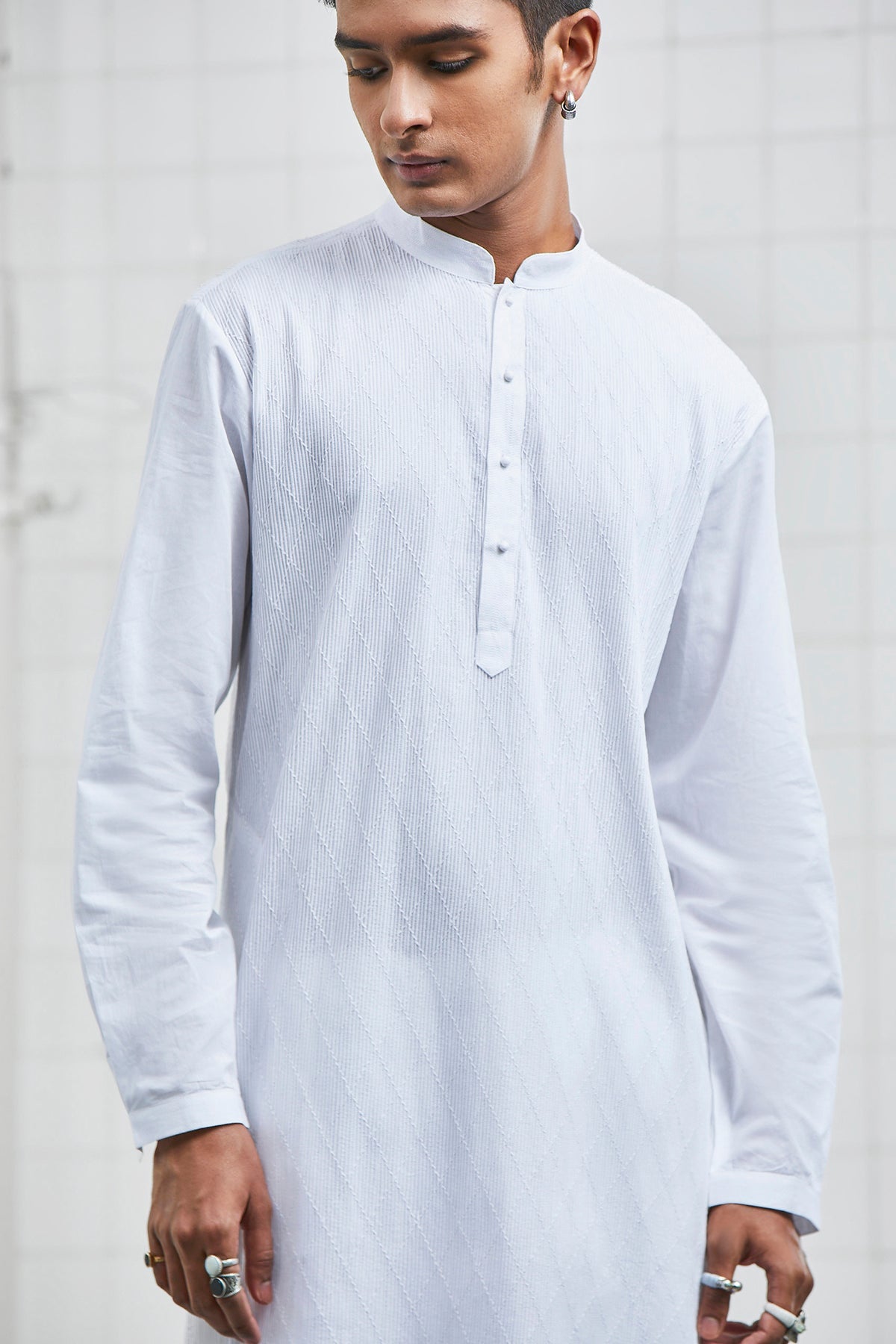 Kelawas Pintuck Kurta Set