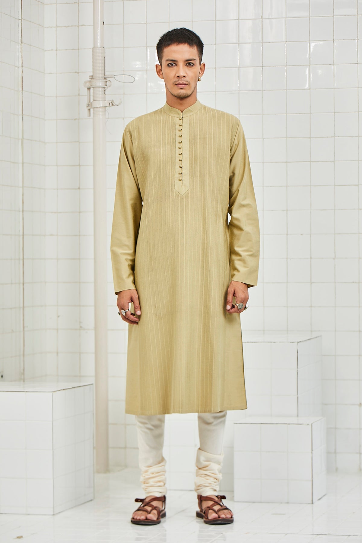 Reni Pintuck Kurta Set
