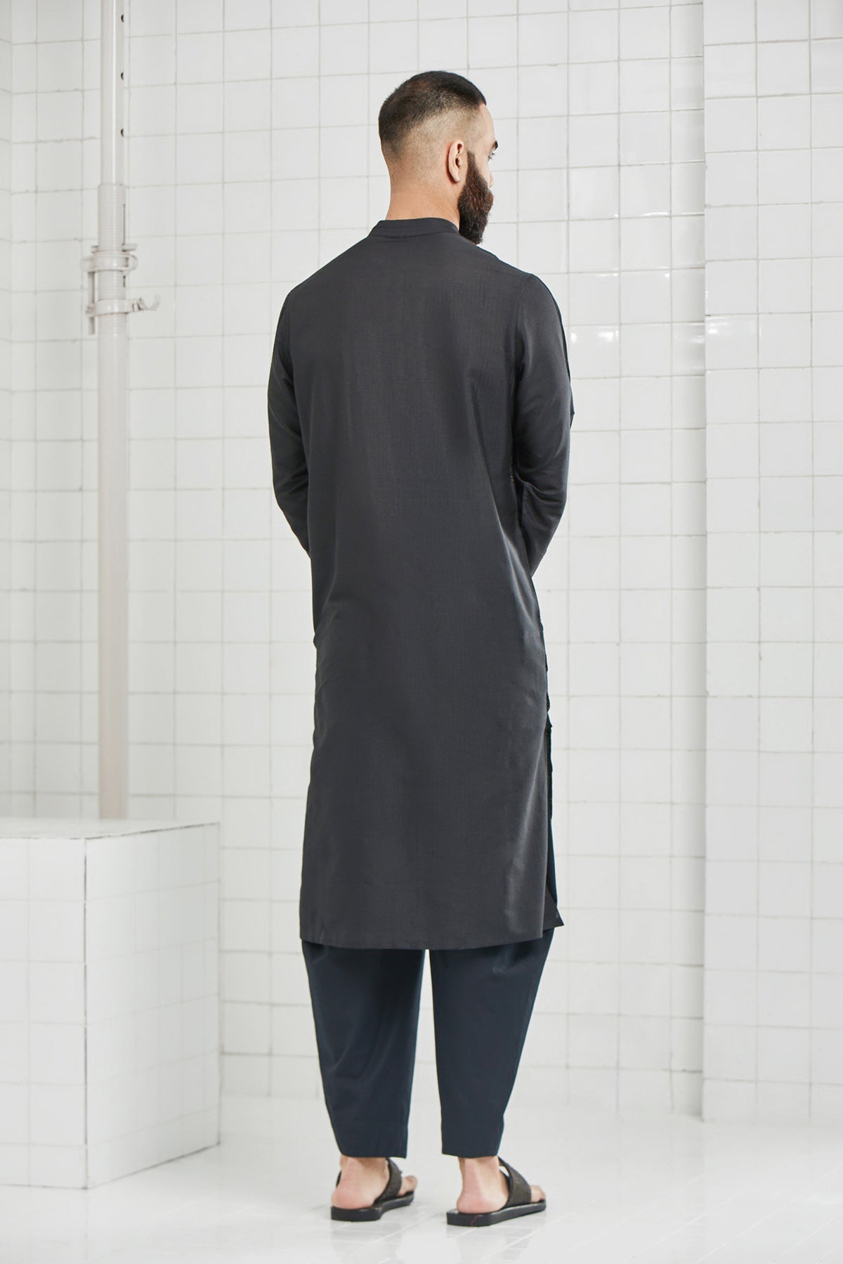 Bainsara Pintuck Kurta Set with Kantha