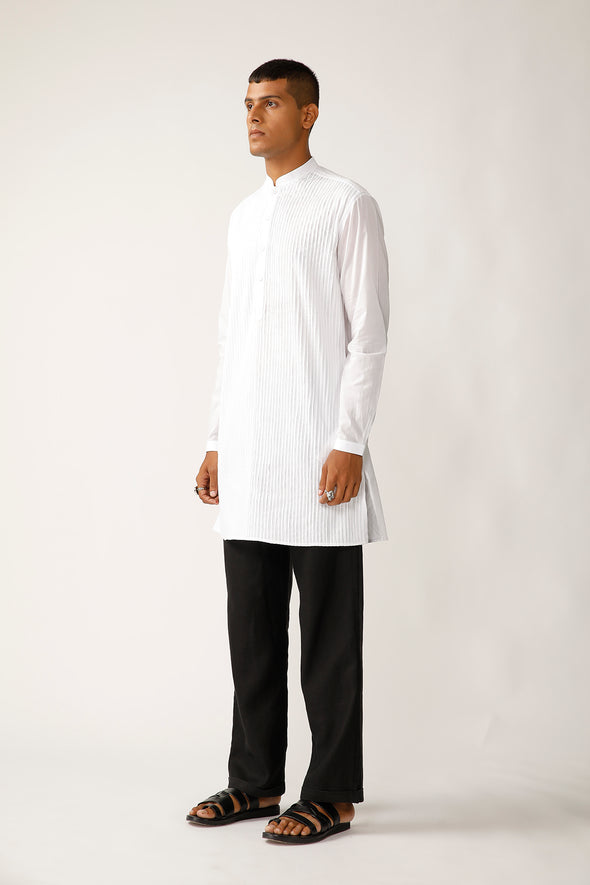 Jasasar Tunic