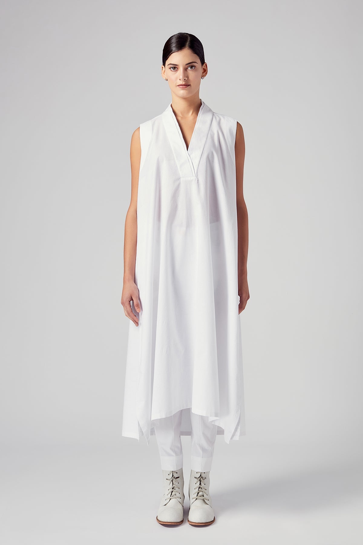 Kosa V-Neck Tunic Dress