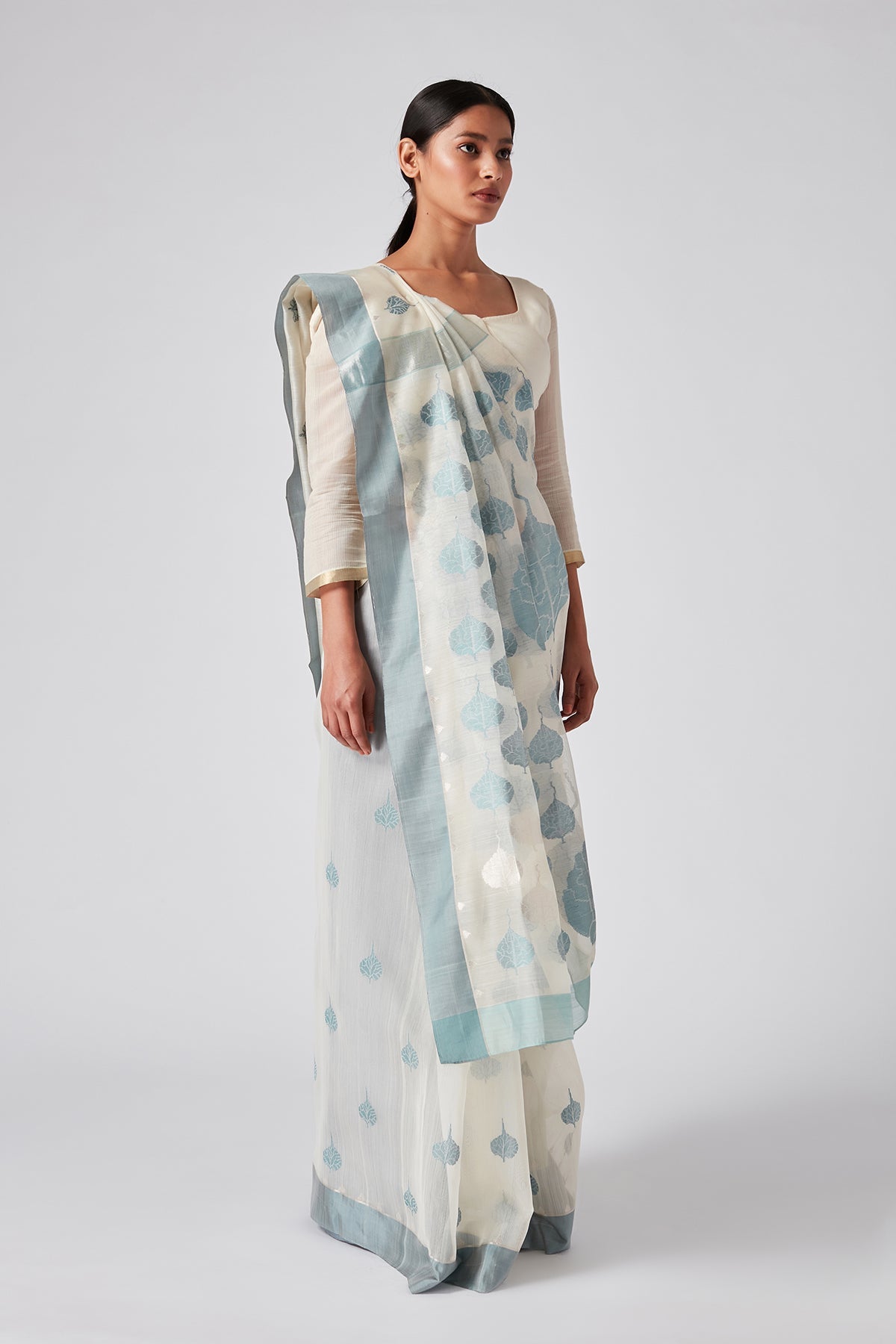 Peepal Motif Sari