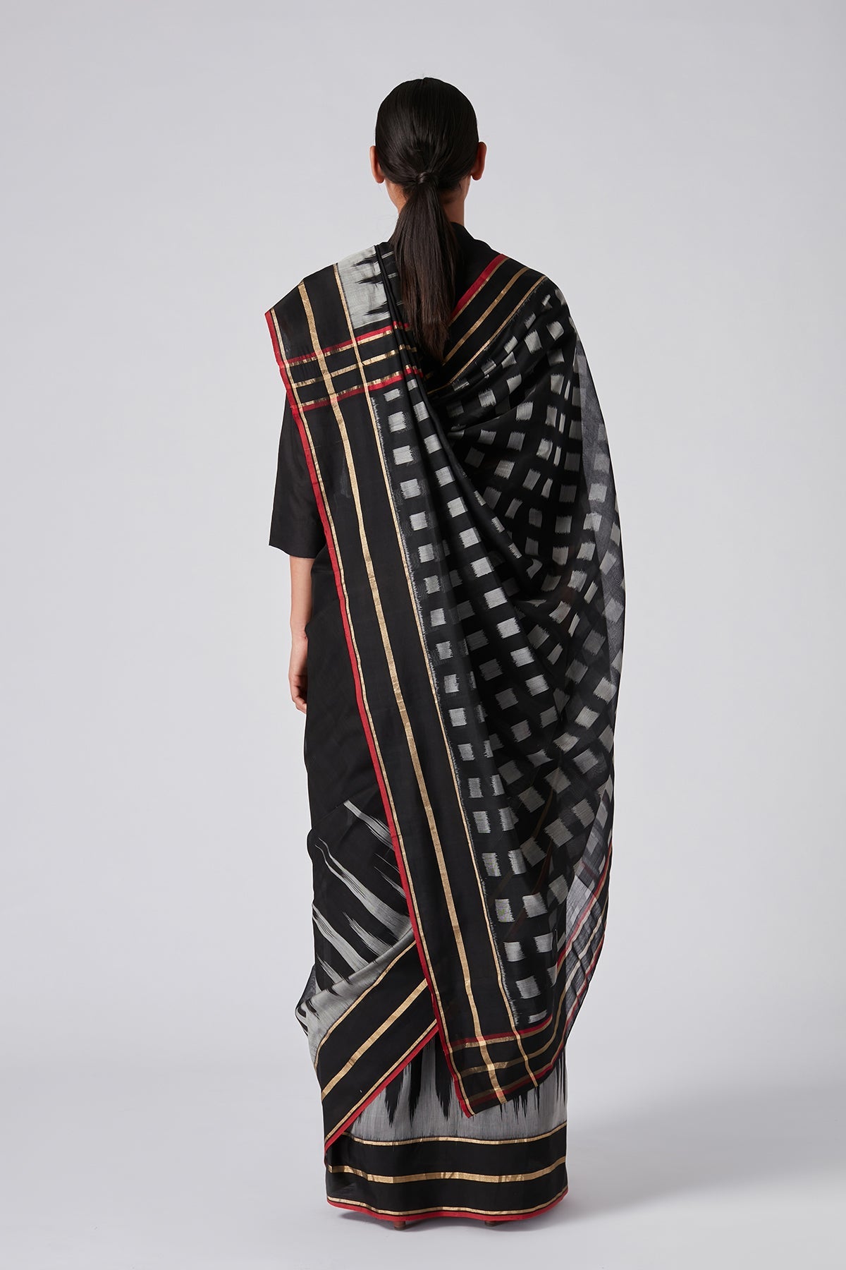 Kuravi Ikat Sari