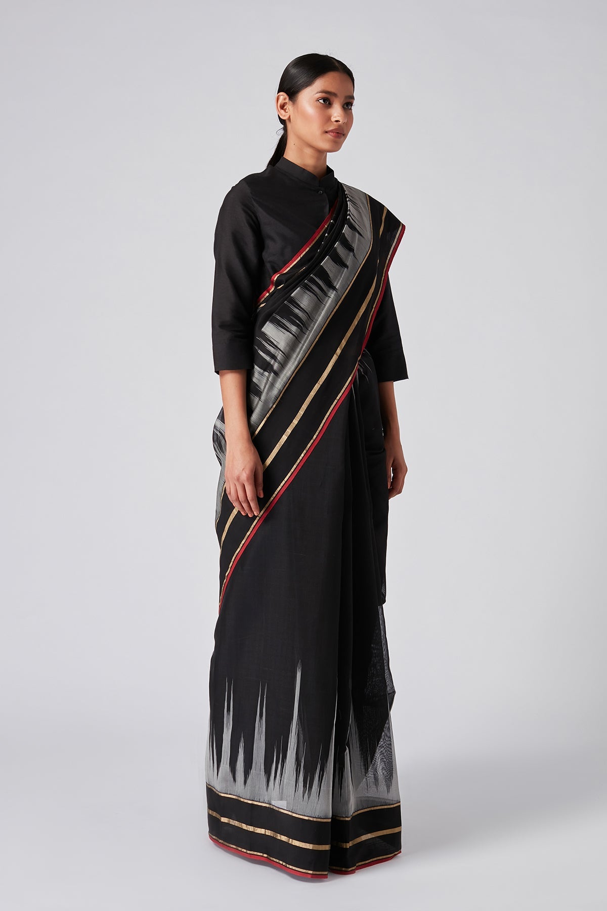 Kuravi Ikat Sari